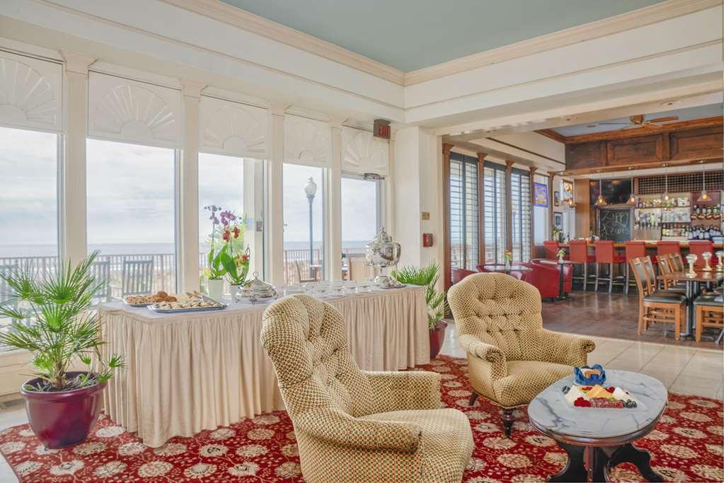 Hilton Garden Inn Ocean City Oceanfront מראה פנימי תמונה